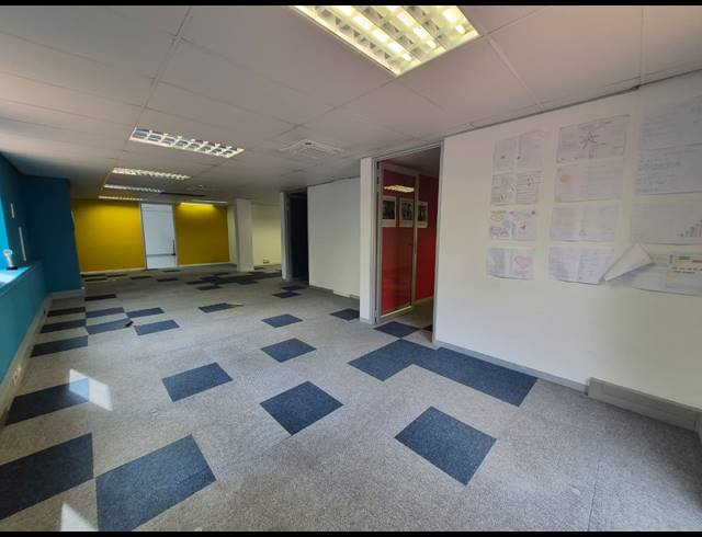 304M² OFFICE TO LET IN SANDTON CENTRAL